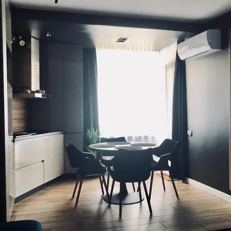 616 - Building Apartament