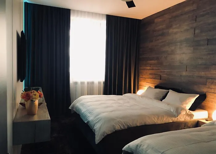 616 - Building Apartament