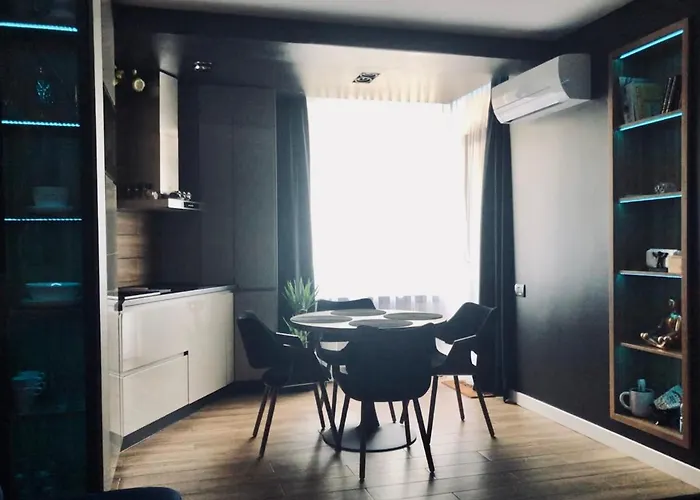 616 - Building Apartament